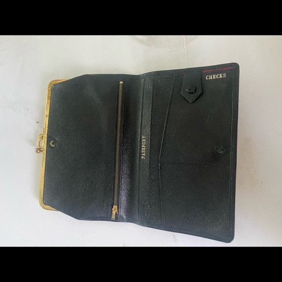 Vintage 1950’s Black and gold clutch - Picture 5 of 11